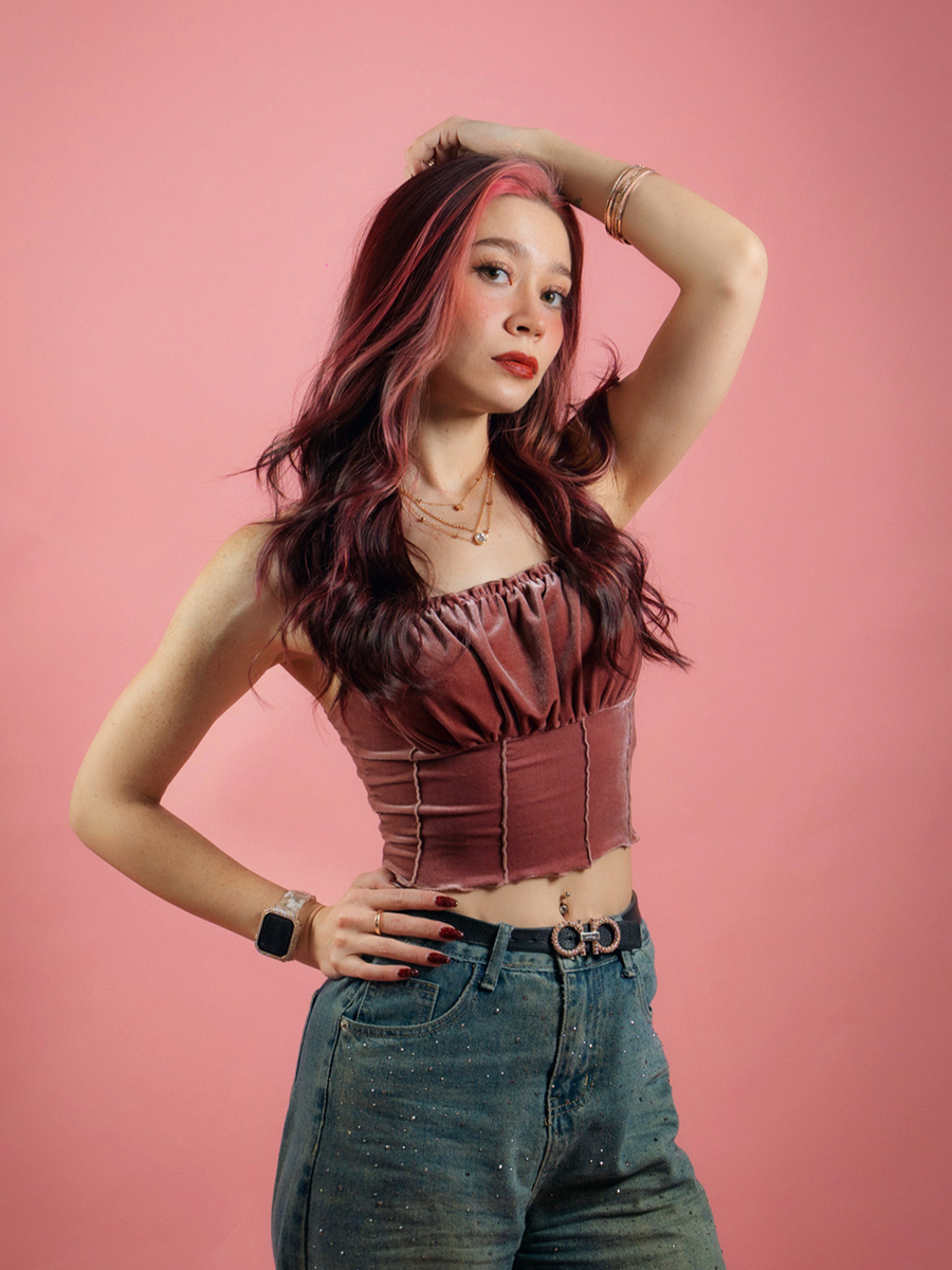 DJ MAXXXINE
